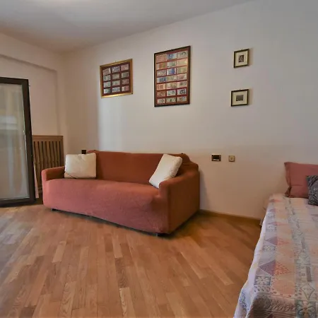 Terrace By Interhome Appartement