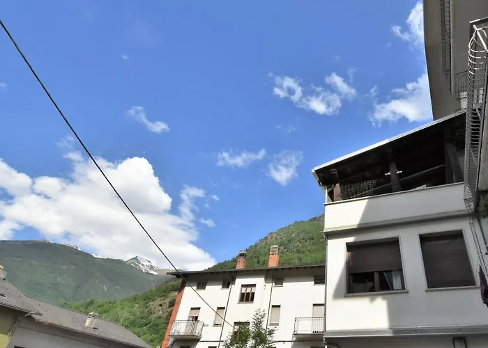 Terrace By Interhome Apartamento Grosio